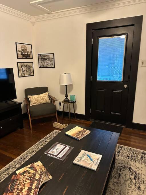 Kari'S Island Escape - Historic District Villa กาลเวสตัน ภายนอก รูปภาพ